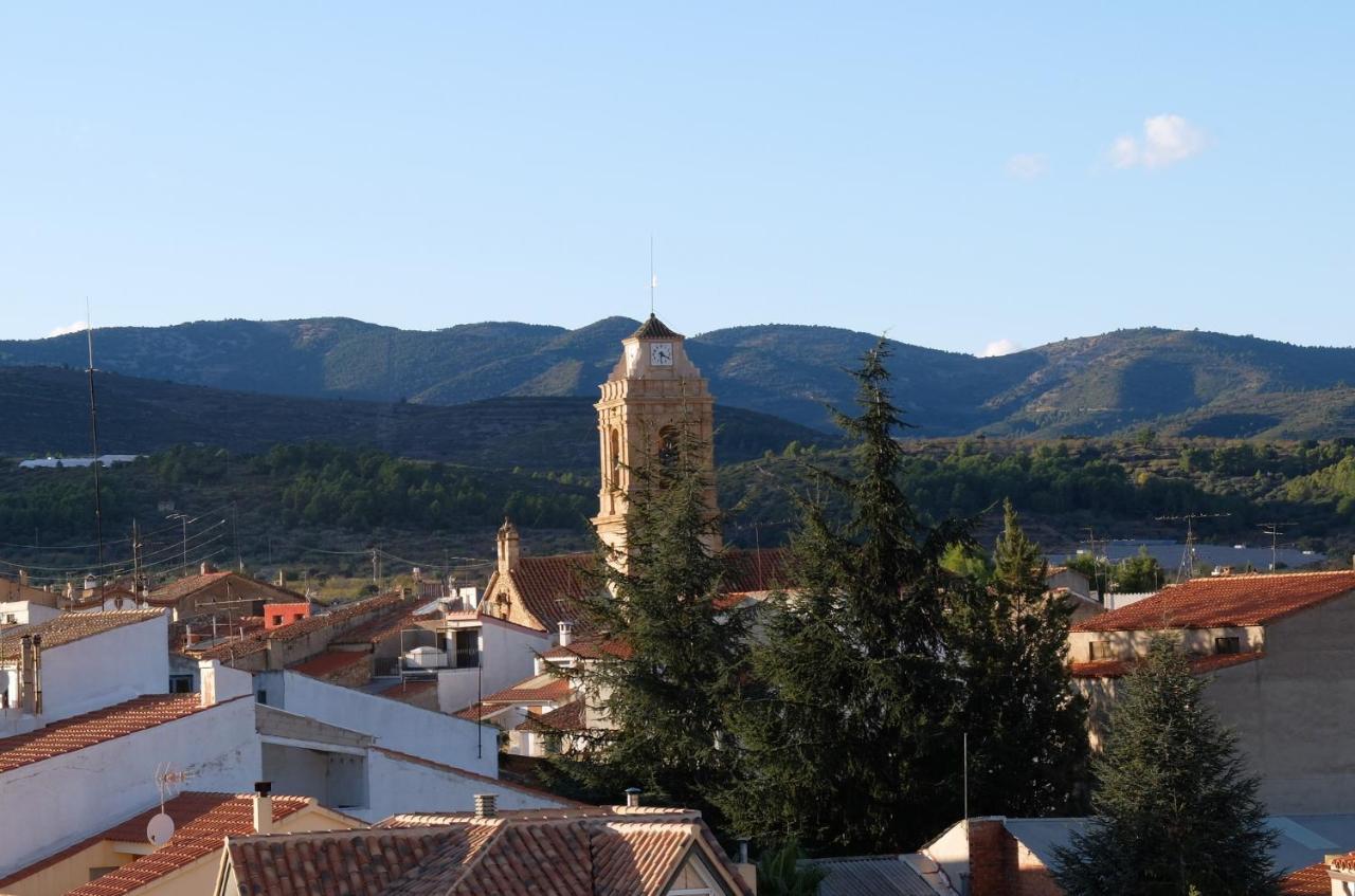 Gegant De Pedra Apartaments Adzaneta Kültér fotó