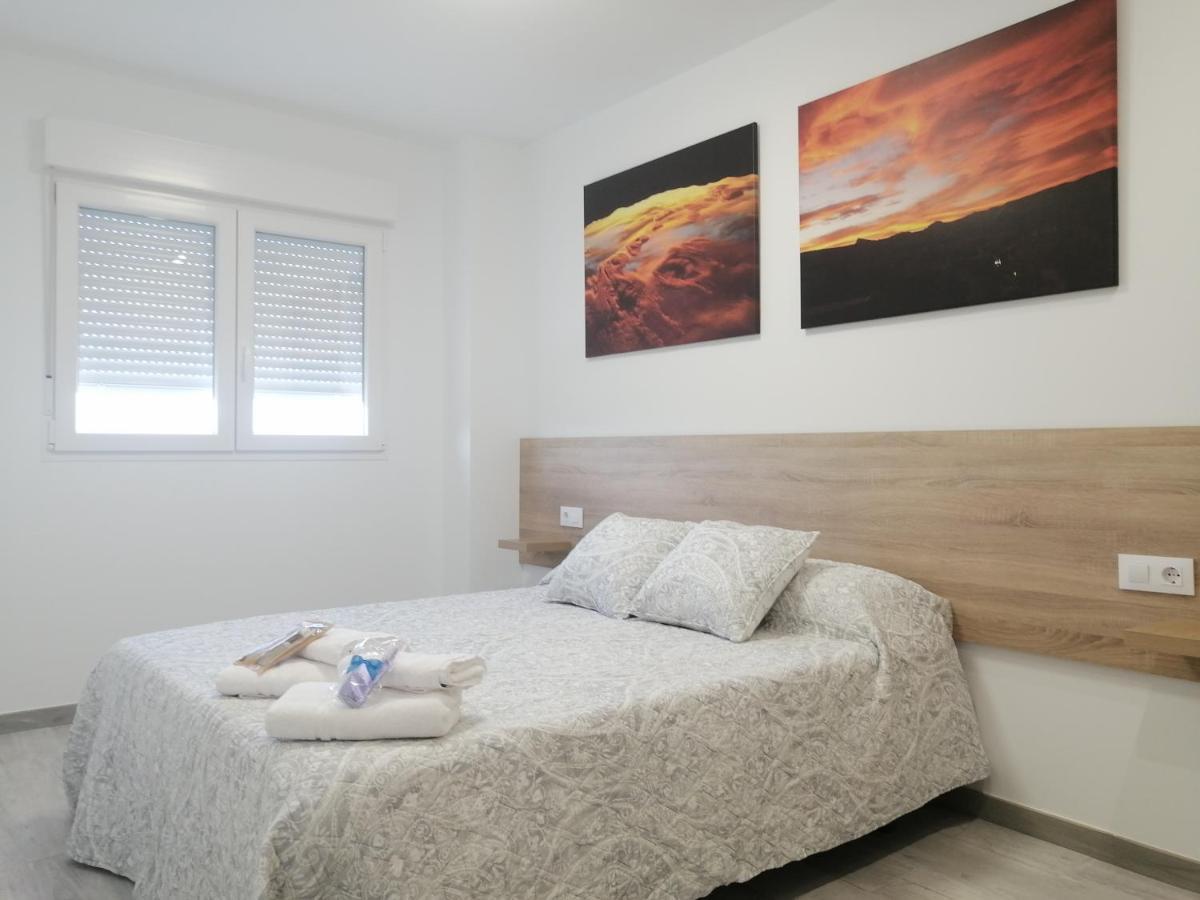 Gegant De Pedra Apartaments Adzaneta Kültér fotó