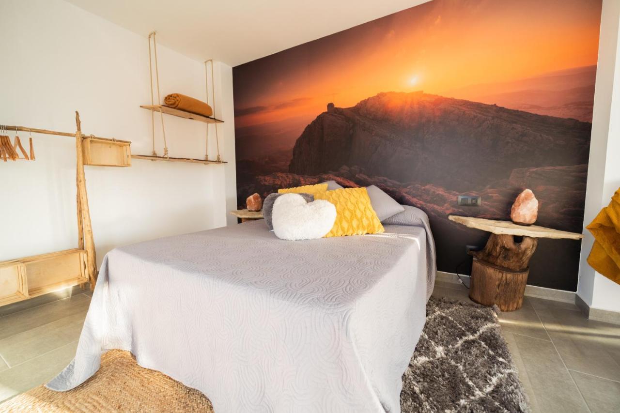 Gegant De Pedra Apartaments Adzaneta Kültér fotó